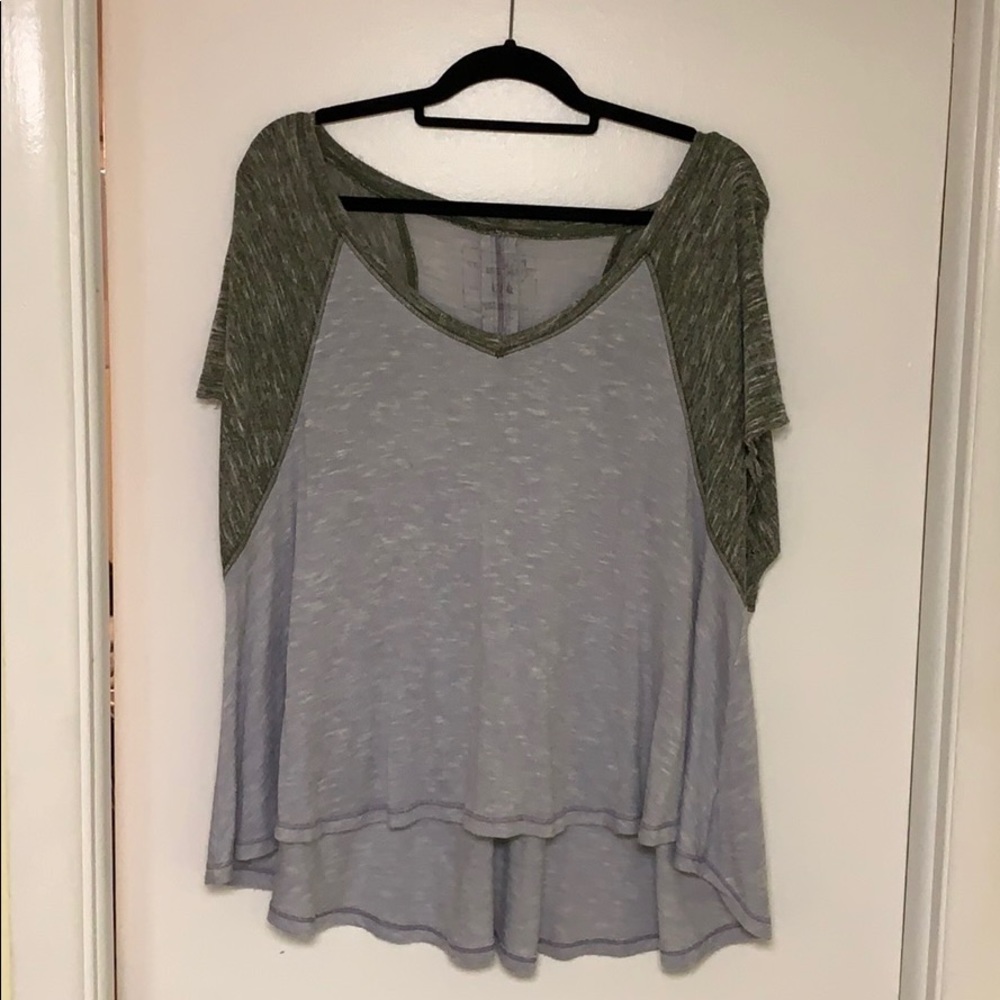 Short Sleeve flowy tee shirt